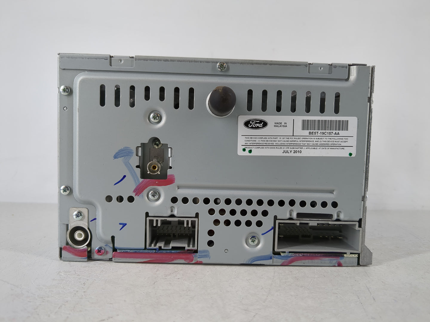 2010-2012 Ford Fusion Radio AM FM Cd Player Receiver Replacement P/N:BE5T-19C157-AA Fits Fits 2010 2011 2012 OEM Used Auto P