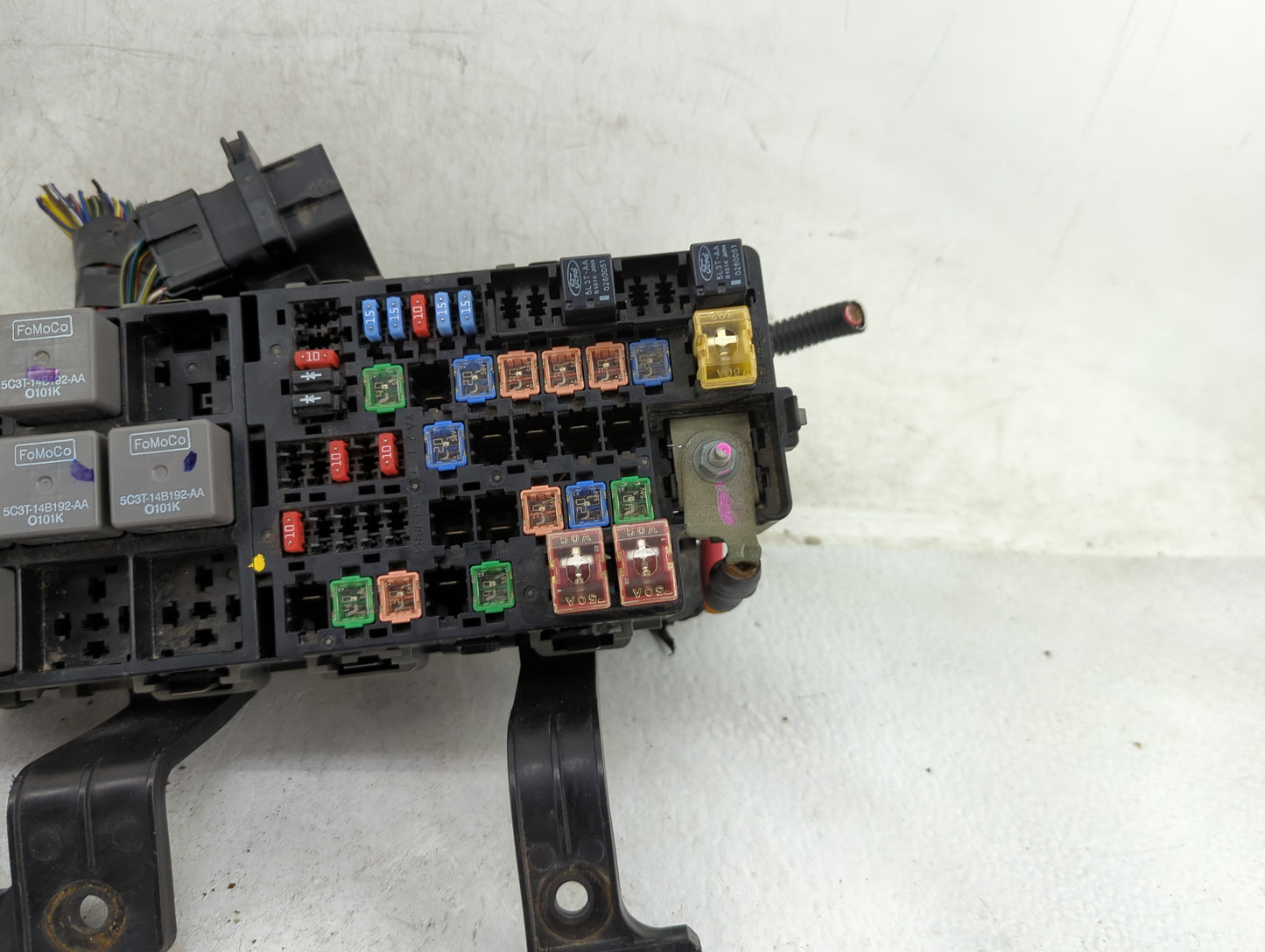 2010-2012 Ford Fusion Fusebox Fuse Box Panel Relay Module Fits Fits 2010 2011 2012 OEM Used Auto Parts - Oemusedautoparts1.c