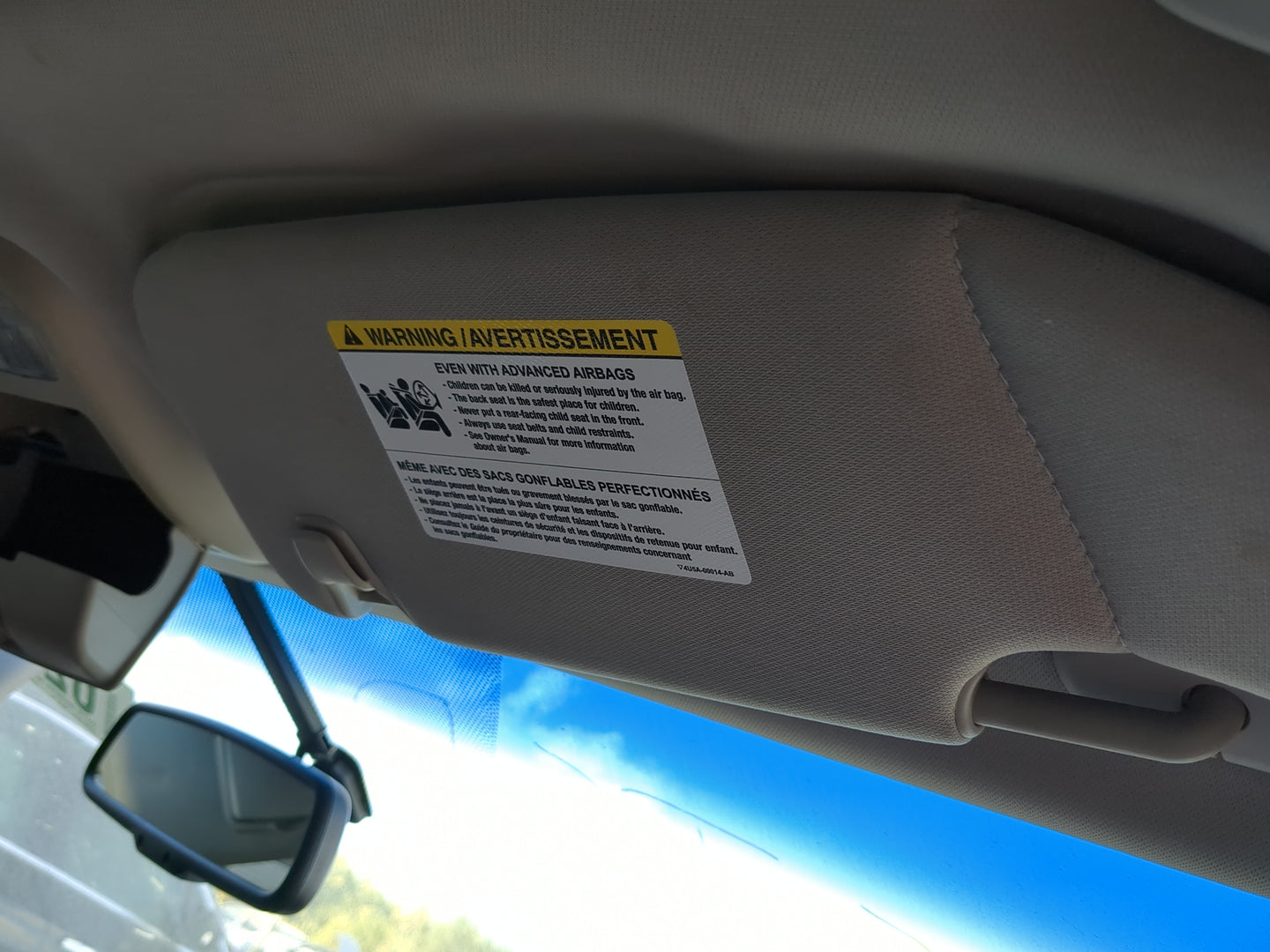 2010-2012 Ford Fusion Sun Visor Shade Replacement Passenger Right Mirror Fits Fits 2010 2011 2012 OEM Used Auto Parts - Oemu