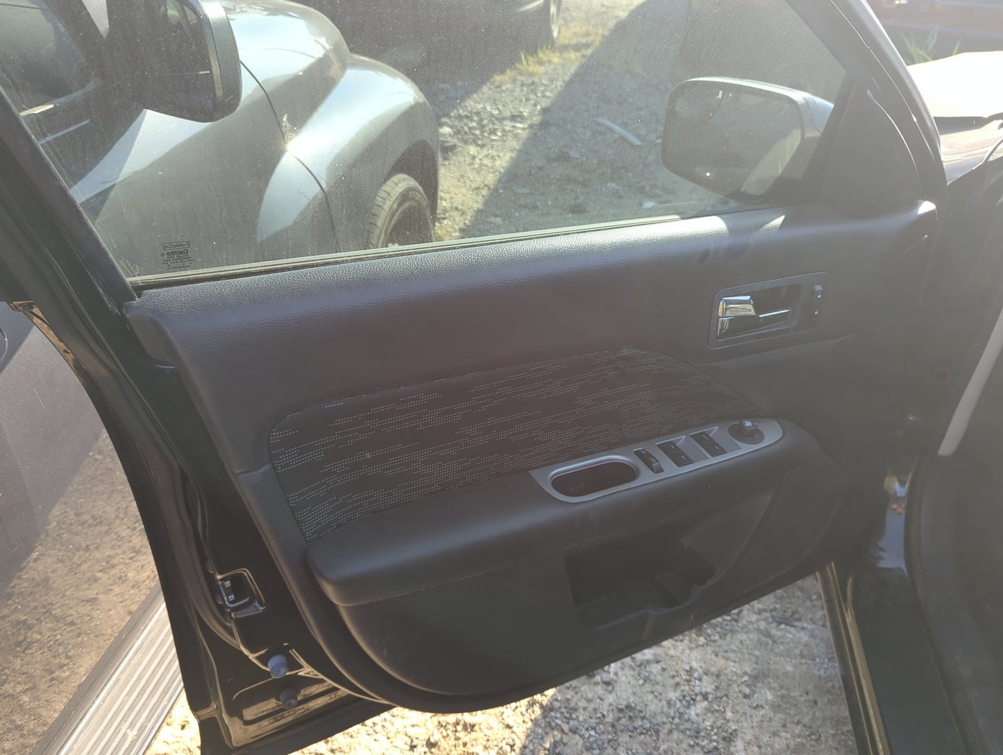 2011 Ford Fusion Front Left Driver Interior Door Panel Trim - Oemusedautoparts1.com