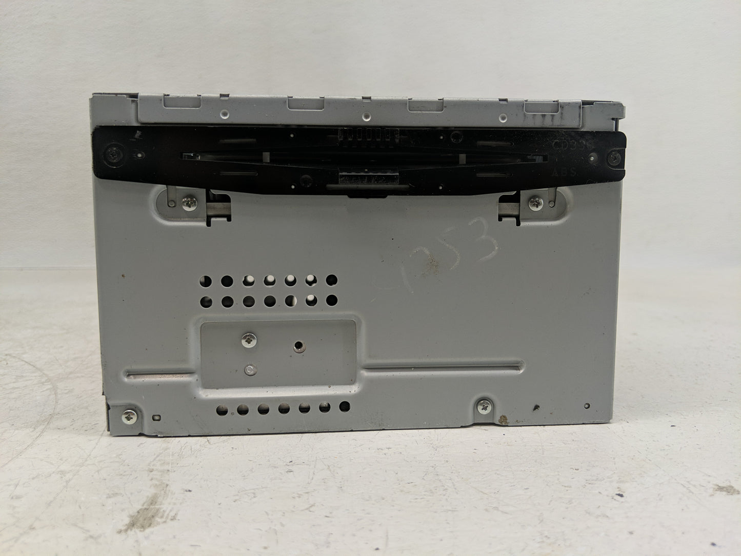 2011-2012 Ford Fusion Radio AM FM Cd Player Receiver Replacement P/N:BE5T-18D822-AB Fits Fits 2011 2012 OEM Used Auto Parts 