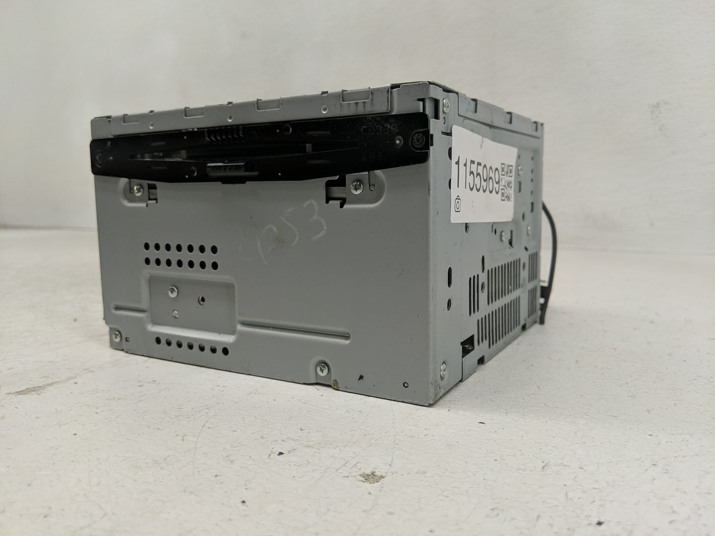 2011-2012 Ford Fusion Radio AM FM Cd Player Receiver Replacement P/N:BE5T-18D822-AB Fits Fits 2011 2012 OEM Used Auto Parts 