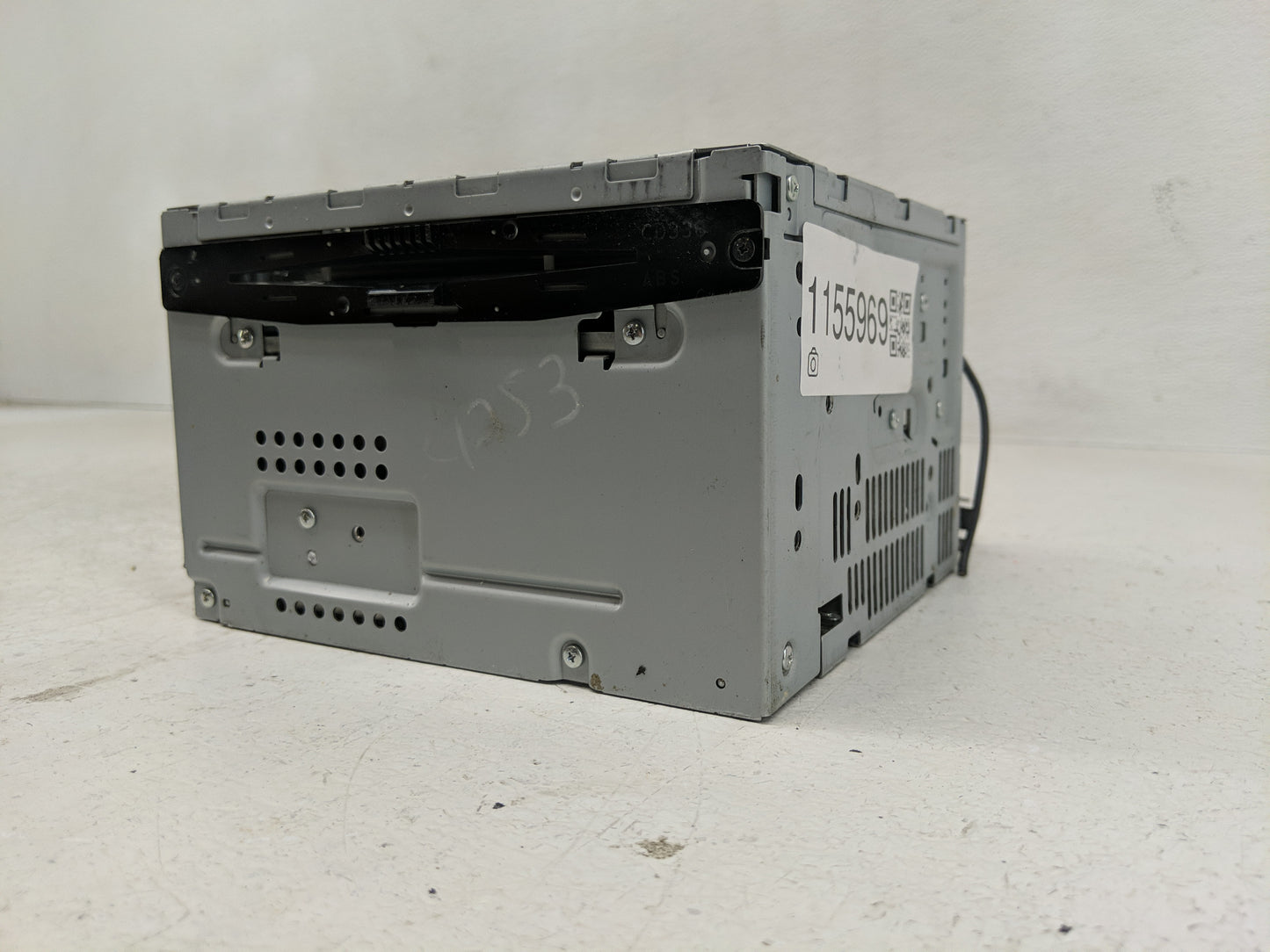 2011-2012 Ford Fusion Radio AM FM Cd Player Receiver Replacement P/N:BE5T-18D822-AB Fits Fits 2011 2012 OEM Used Auto Parts 