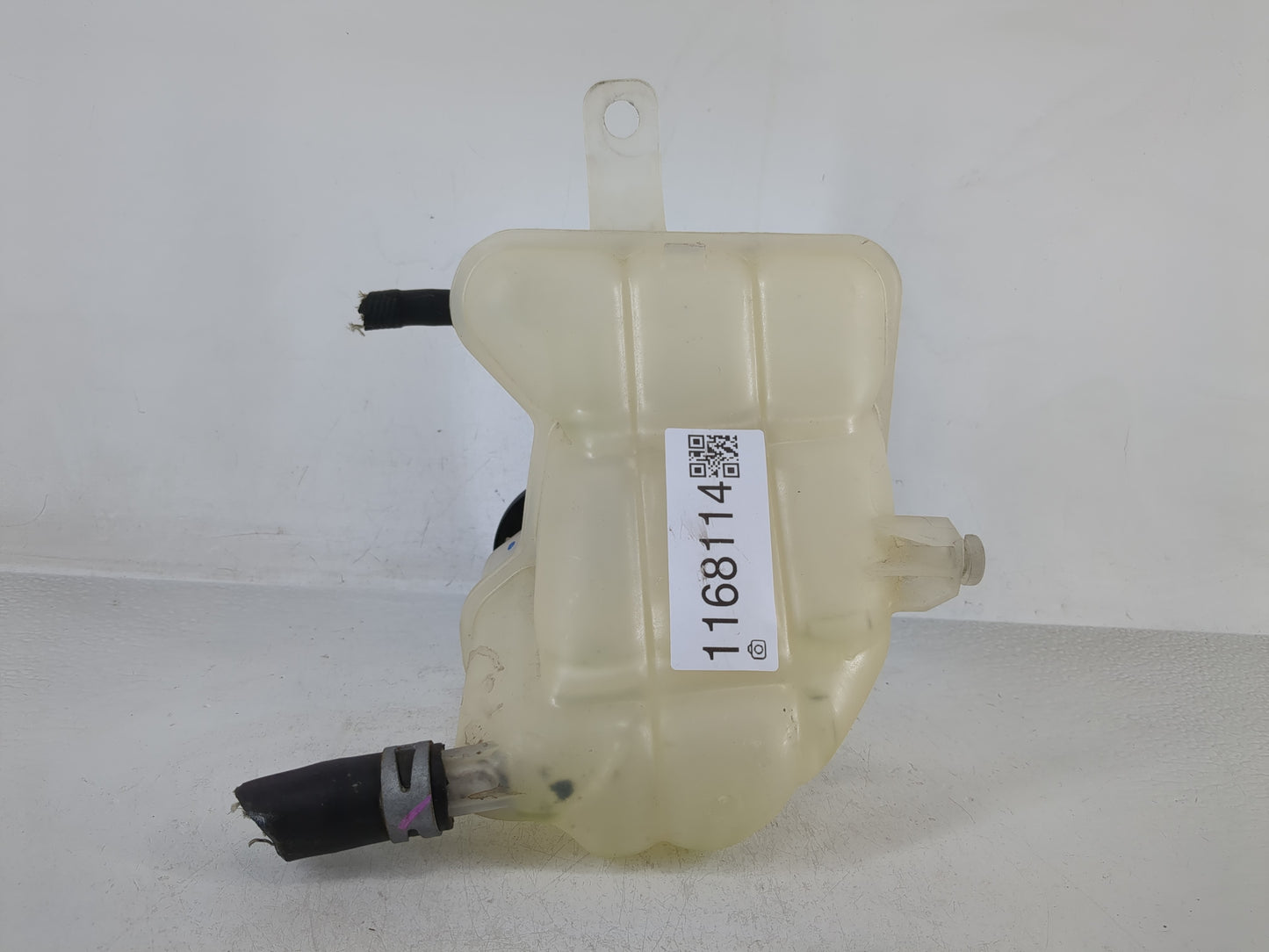 Ford Fusion Windshield Washer Fluid Reservoir Bottle Oem - Oemusedautoparts1.com