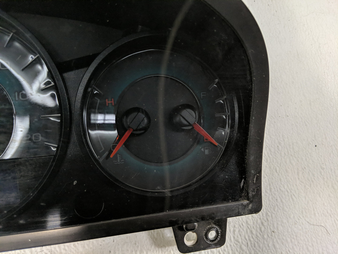 2011-2012 Ford Fusion Instrument Cluster Speedometer Gauges P/N:BE5T-10849-GD Fits Fits 2011 2012 OEM Used Auto Parts - Oemu
