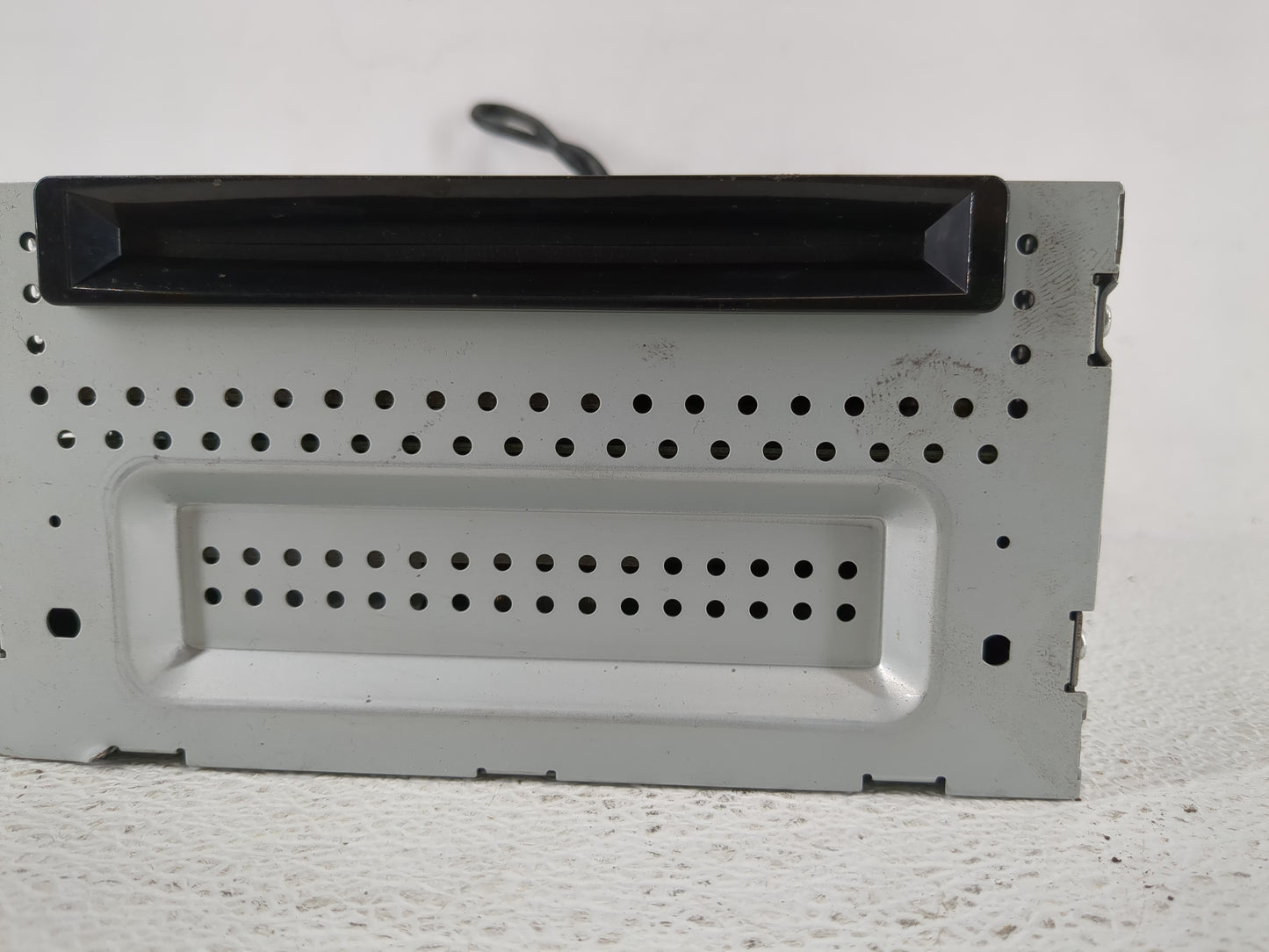 2011 Ford Fusion Radio AM FM Cd Player Receiver Replacement P/N:UQW1317 Fits OEM Used Auto Parts - Oemusedautoparts1.com