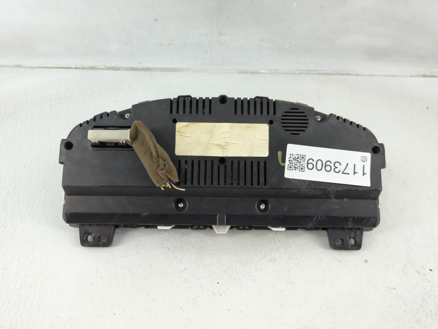 2011-2012 Ford Fusion Instrument Cluster Speedometer Gauges P/N:1596531 Fits Fits 2011 2012 OEM Used Auto Parts - Oemusedaut