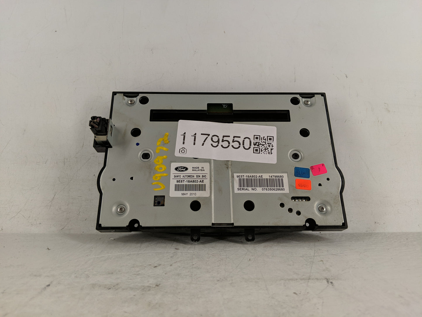 2010-2012 Ford Fusion Radio AM FM Cd Player Receiver Replacement P/N:9E5T-18A802-AE Fits Fits 2010 2011 2012 OEM Used Auto P