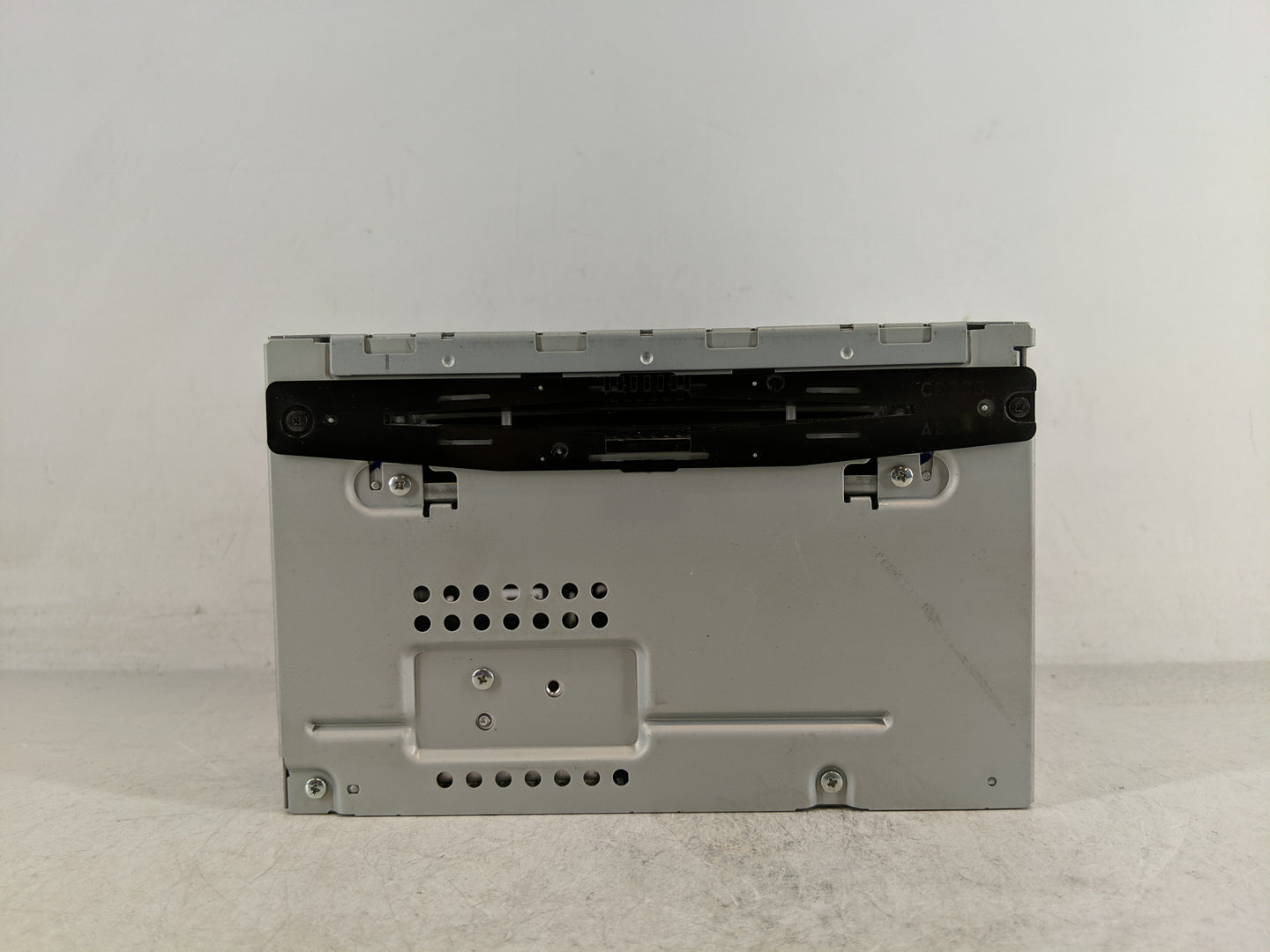 2010-2012 Ford Fusion Radio AM FM Cd Player Receiver Replacement P/N:BE5T-19C157-AB Fits Fits 2010 2011 2012 OEM Used Auto P