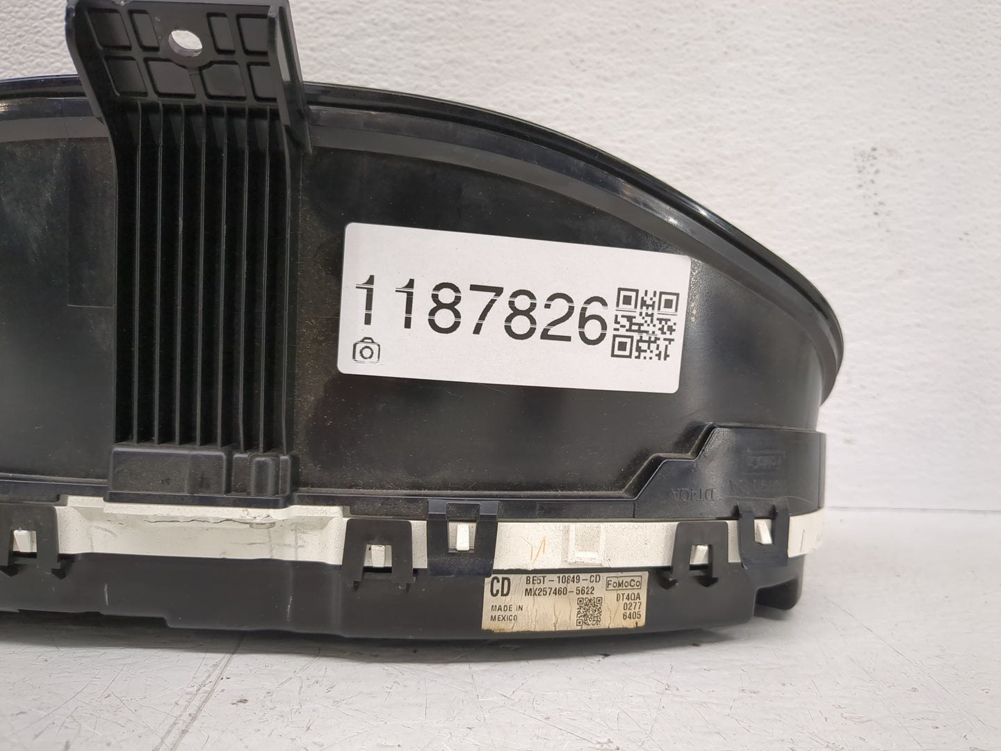 2011-2012 Ford Fusion Instrument Cluster Speedometer Gauges P/N:BE5T-10849-CD Fits Fits 2011 2012 OEM Used Auto Parts - Oemu