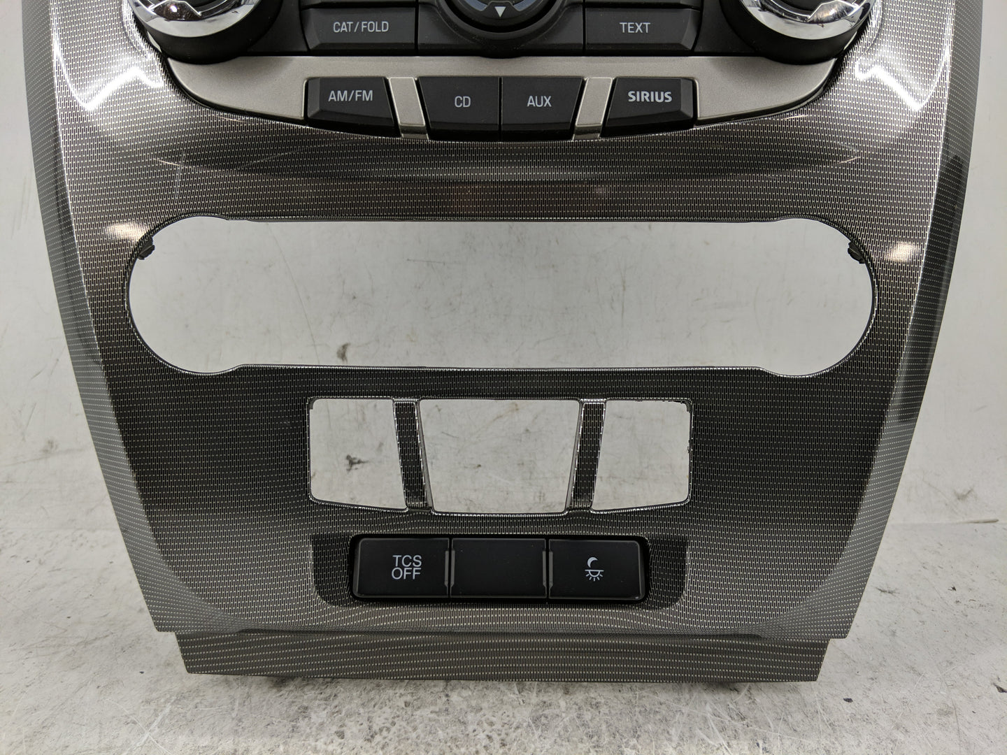 2010-2012 Ford Fusion Radio AM FM Cd Player Receiver Replacement P/N:9E5T-18A802-AE Fits Fits 2010 2011 2012 OEM Used Auto P