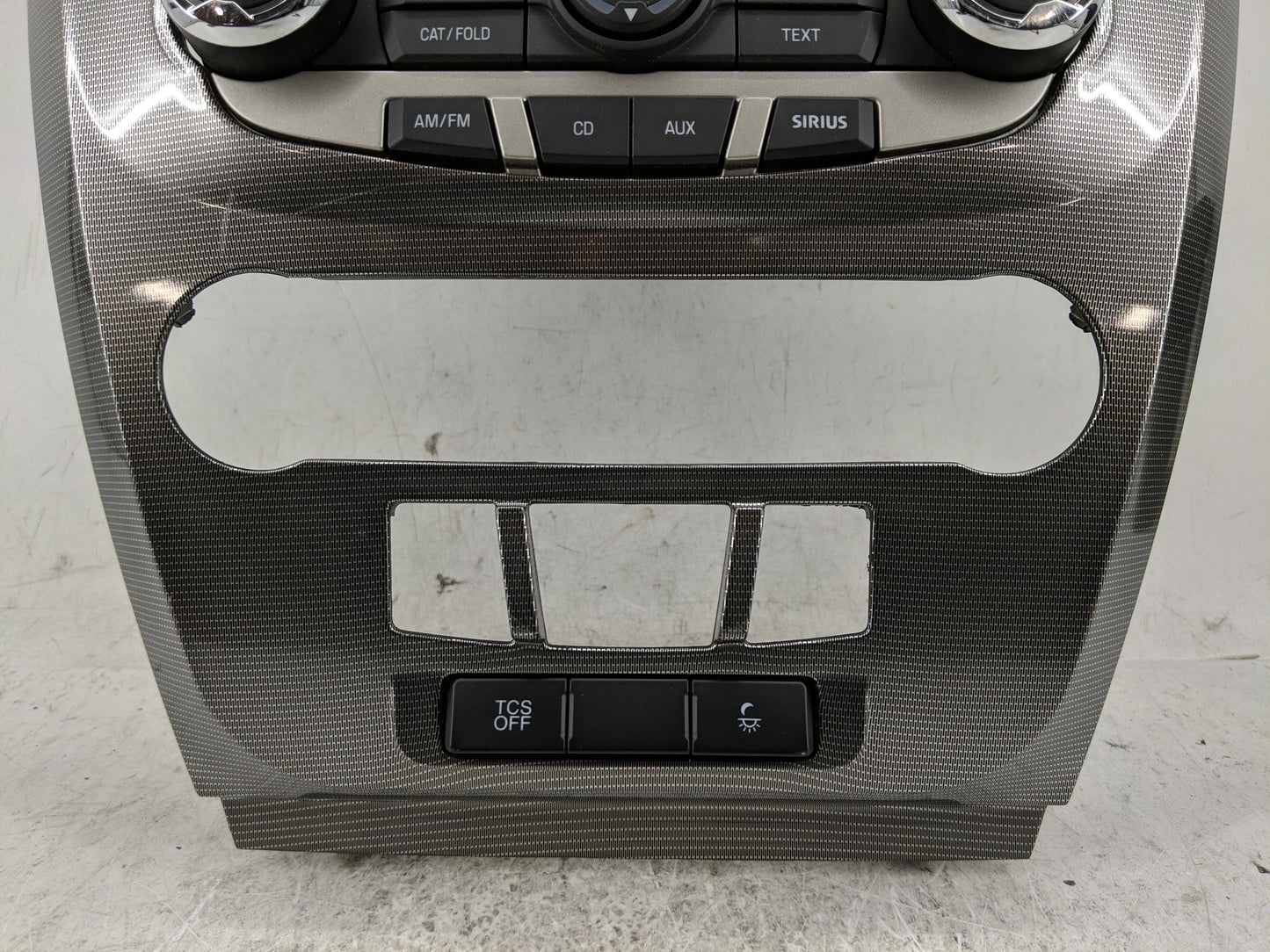 2010-2012 Ford Fusion Radio AM FM Cd Player Receiver Replacement P/N:9E5T-18A802-AE Fits Fits 2010 2011 2012 OEM Used Auto P