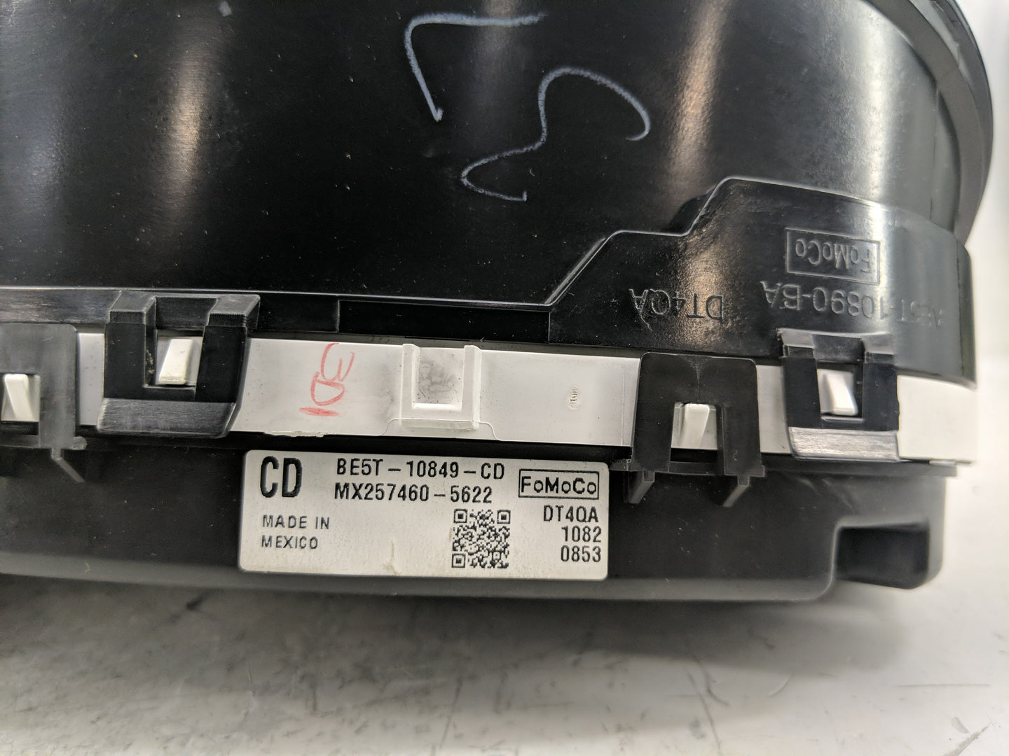 2011-2012 Ford Fusion Instrument Cluster Speedometer Gauges P/N:BE5T-10849-CD Fits Fits 2011 2012 OEM Used Auto Parts - Oemu