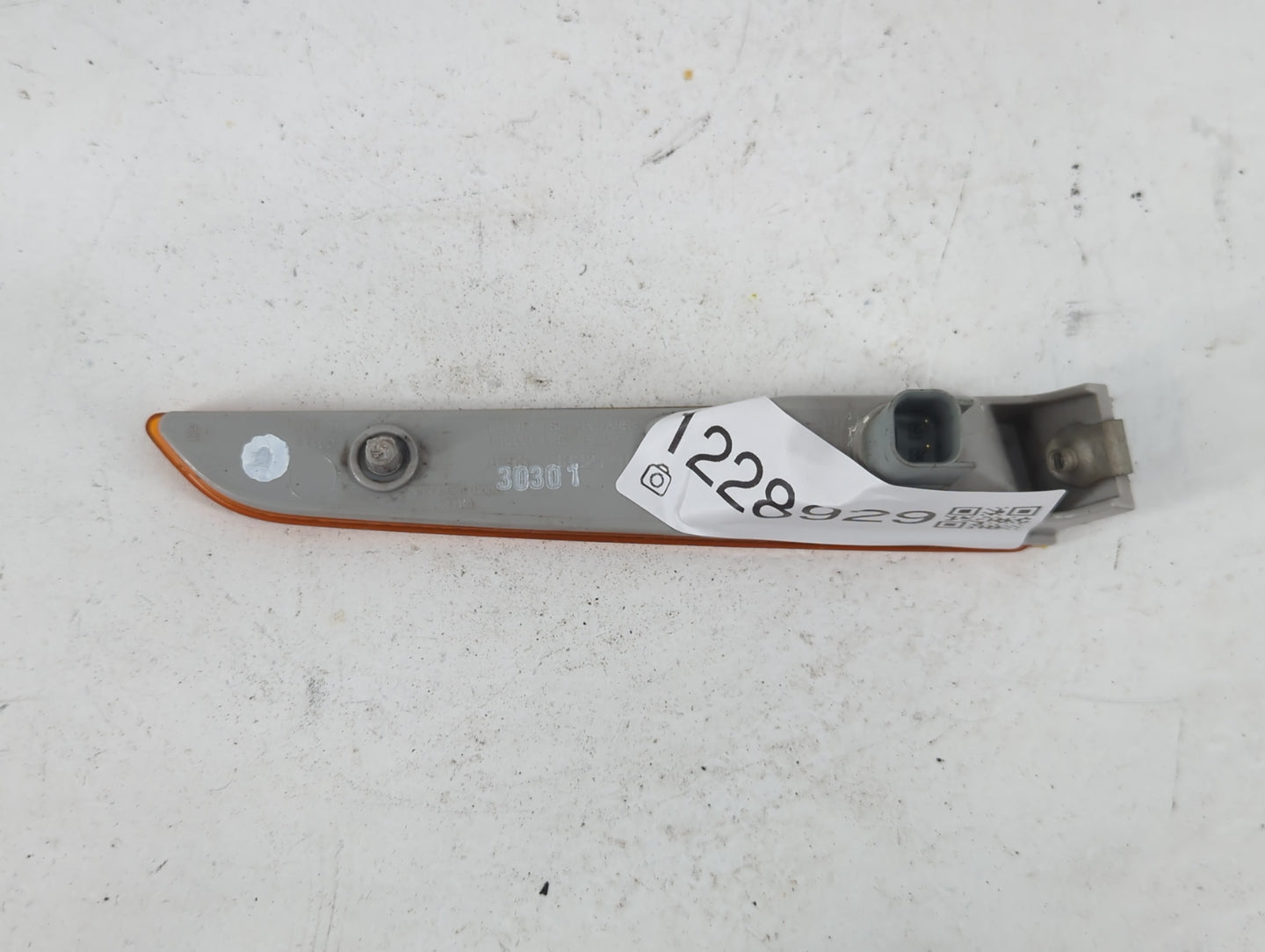 2010-2012 Ford Fusion Driver Left Oem Front Light Lamp - Oemusedautoparts1.com