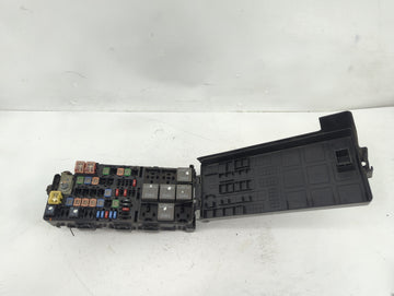 2010-2012 Ford Fusion Fusebox Fuse Box Panel Relay Module Fits Fits 2010 2011 2012 OEM Used Auto Parts - Oemusedautoparts1.c