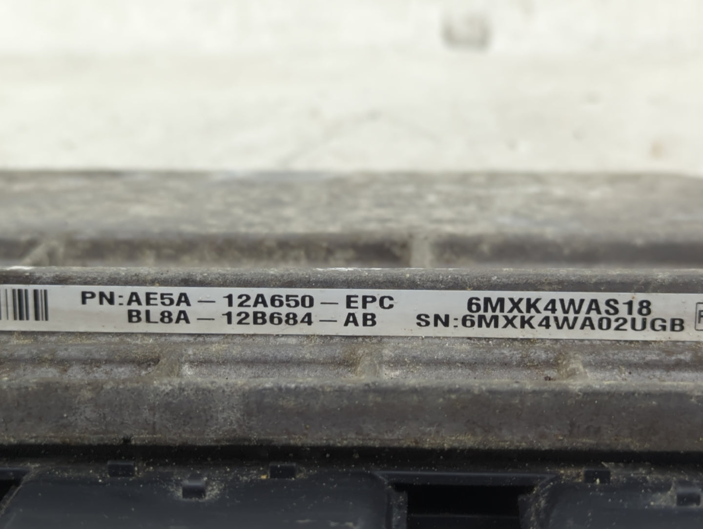 2011 Ford Fusion PCM Engine Control Computer ECU ECM PCU OEM P/N:BL8A-12B684-AB AE5A-12A650-EPC Fits OEM Used Auto Parts - O