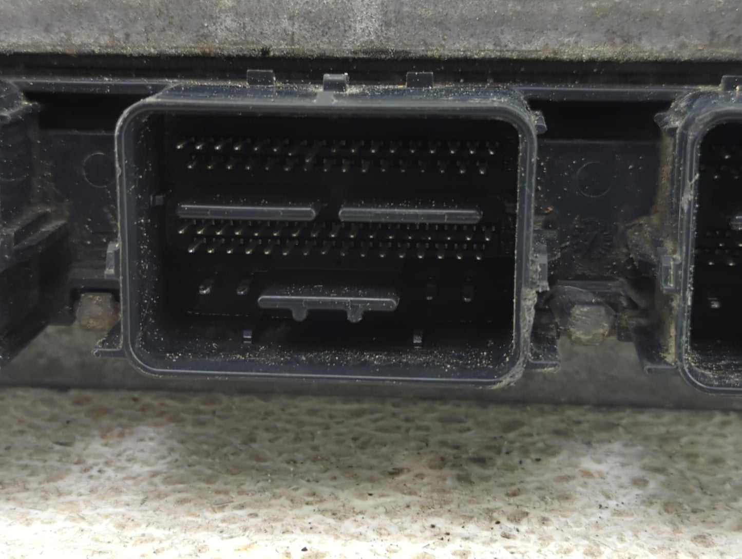 2011 Ford Fusion PCM Engine Control Computer ECU ECM PCU OEM P/N:BL8A-12B684-AB AE5A-12A650-EPC Fits OEM Used Auto Parts - O