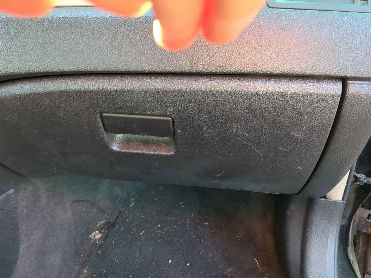 2011 Ford Fusion Passenger Glove Box Door Storage Compartment 1230476 - Oemusedautoparts1.com