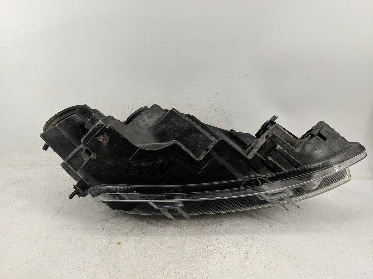 2010-2012 Ford Fusion Driver Left Oem Head Light Headlight Lamp - Oemusedautoparts1.com