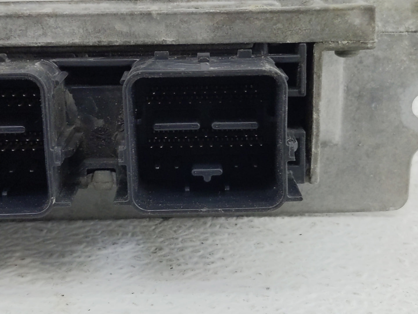 2011 Ford Fusion PCM Engine Control Computer ECU ECM PCU OEM Fits OEM Used Auto Parts - Oemusedautoparts1.com