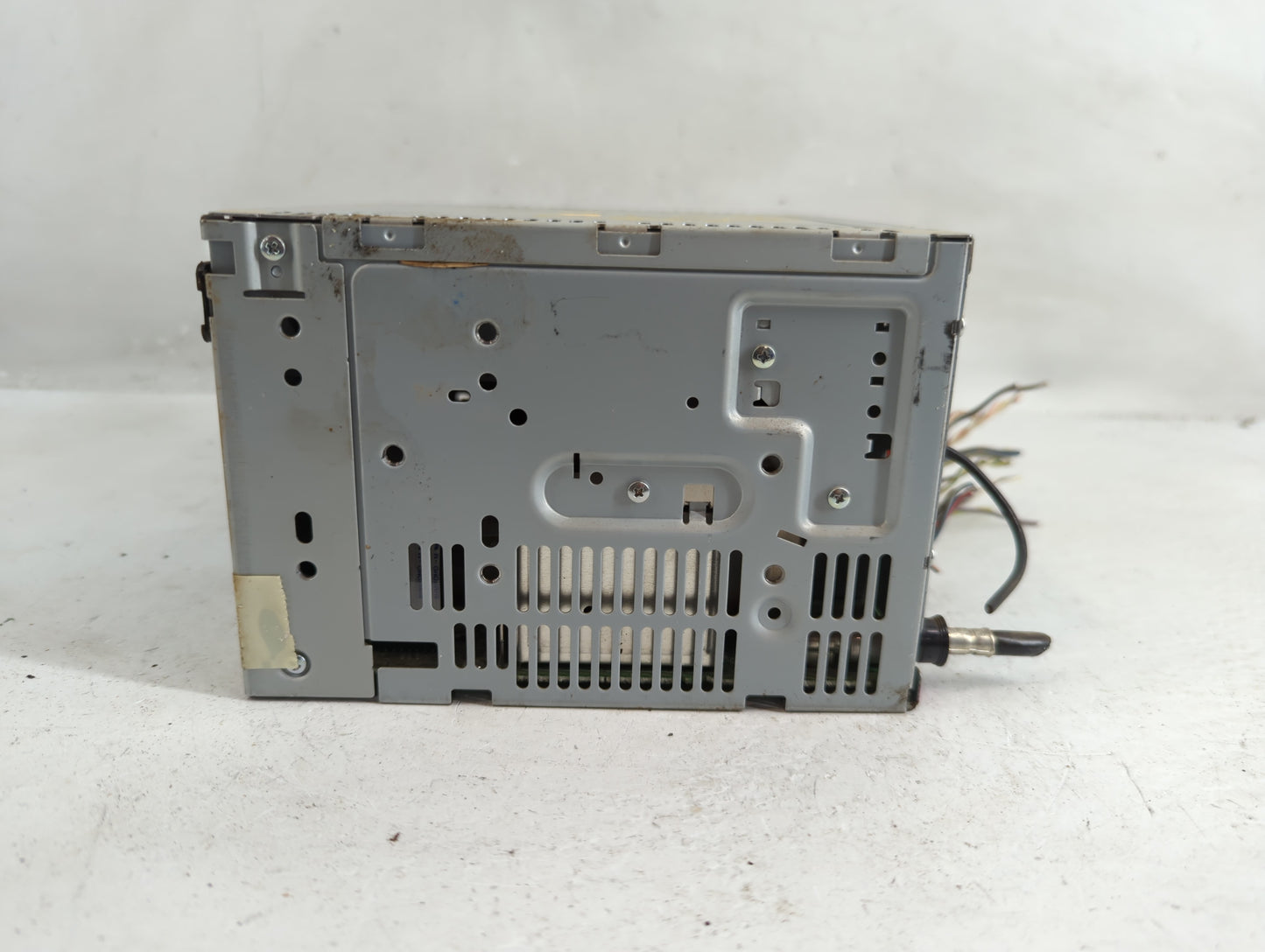 2010-2012 Ford Fusion Radio AM FM Cd Player Receiver Replacement P/N:BE5T-19C157-AA Fits Fits 2010 2011 2012 OEM Used Auto P