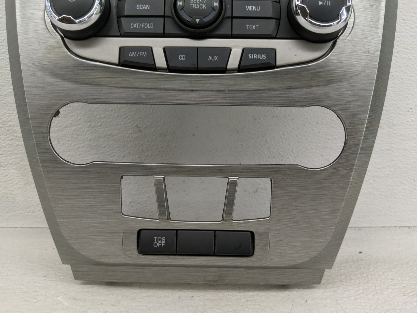 2010-2012 Ford Fusion Radio AM FM Cd Player Receiver Replacement P/N:9E5T-18A802-AE Fits Fits 2010 2011 2012 OEM Used Auto P