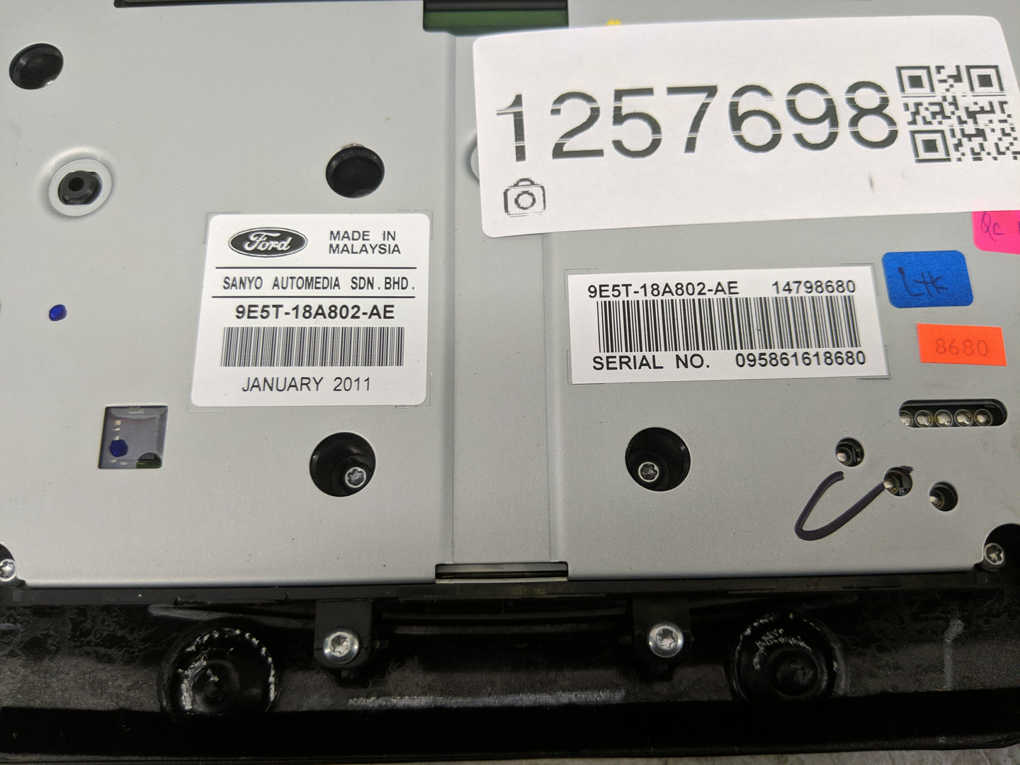 2010-2012 Ford Fusion Radio AM FM Cd Player Receiver Replacement P/N:9E5T-18A802-AE Fits Fits 2010 2011 2012 OEM Used Auto P