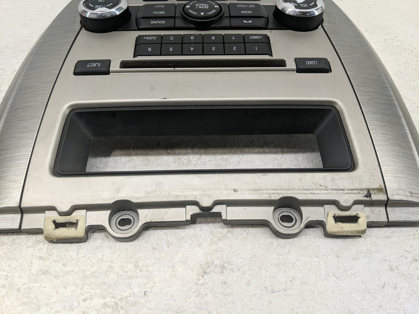 2010-2012 Ford Fusion Radio Control Panel - Oemusedautoparts1.com
