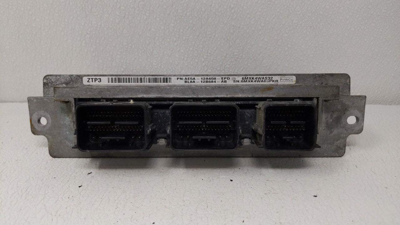 2011 Ford Fusion PCM Engine Control Computer ECU ECM PCU OEM P/N:AE5A-12A650-DFC AE5A-12A650-EPD Fits OEM Used Auto Parts - 