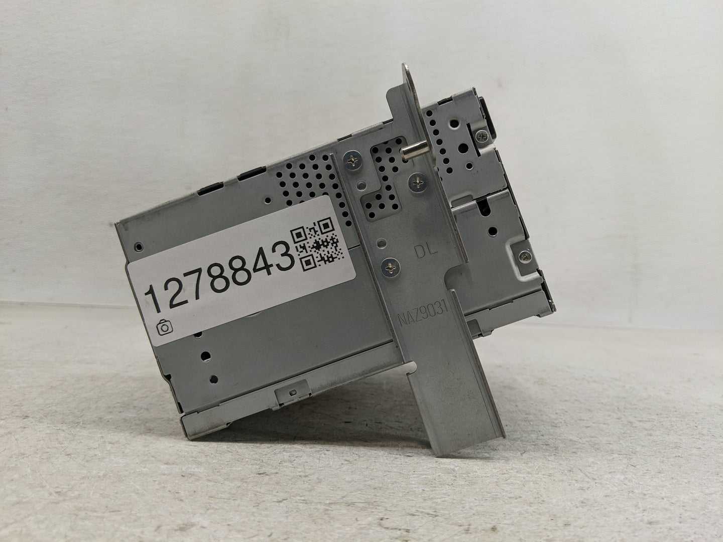 2011-2012 Ford Fusion Radio AM FM Cd Player Receiver Replacement Fits Fits 2011 2012 OEM Used Auto Parts - Oemusedautoparts1