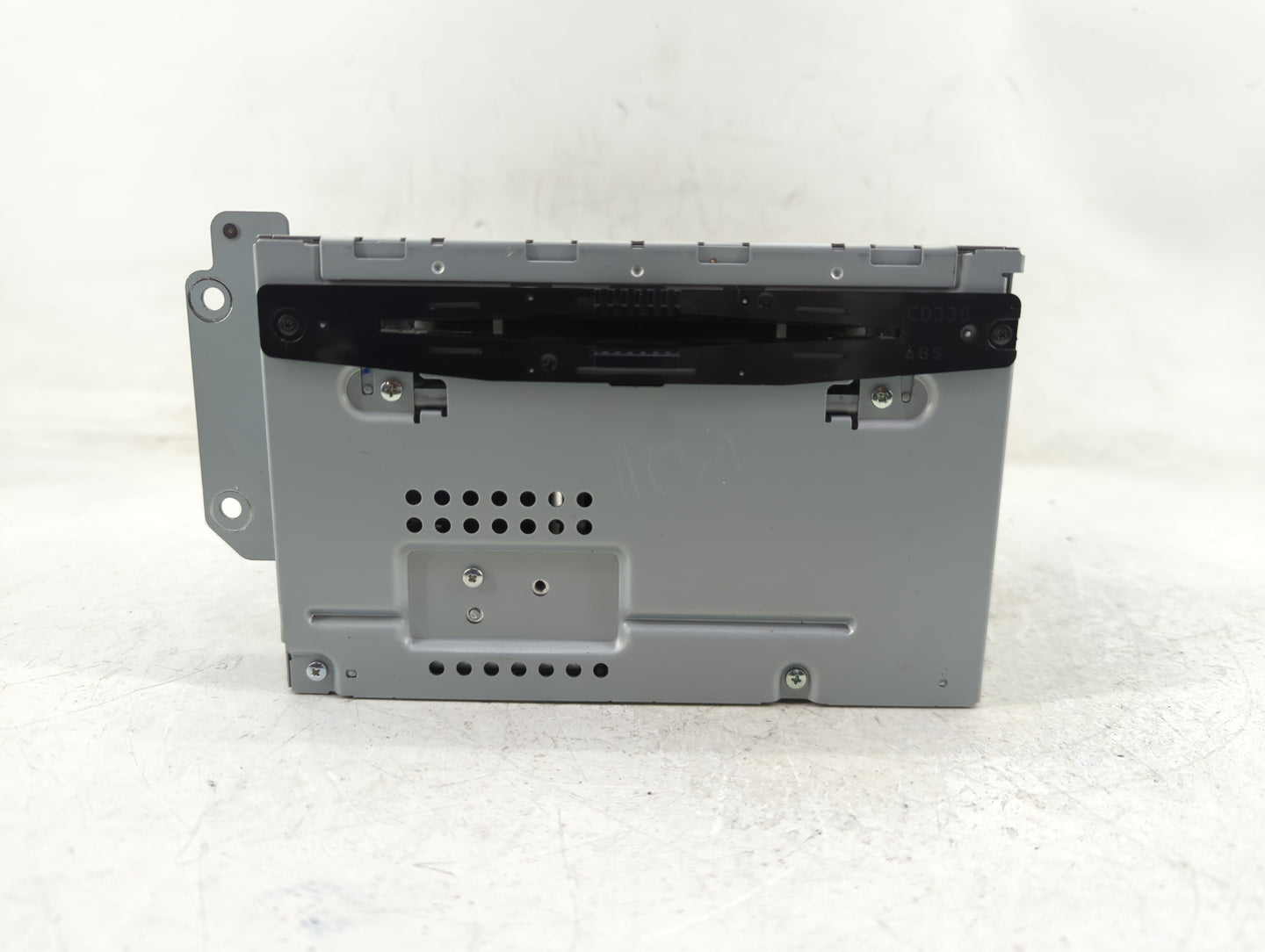 2010-2012 Ford Fusion Radio AM FM Cd Player Receiver Replacement P/N:BE5T-19C157-AB Fits Fits 2010 2011 2012 OEM Used Auto P