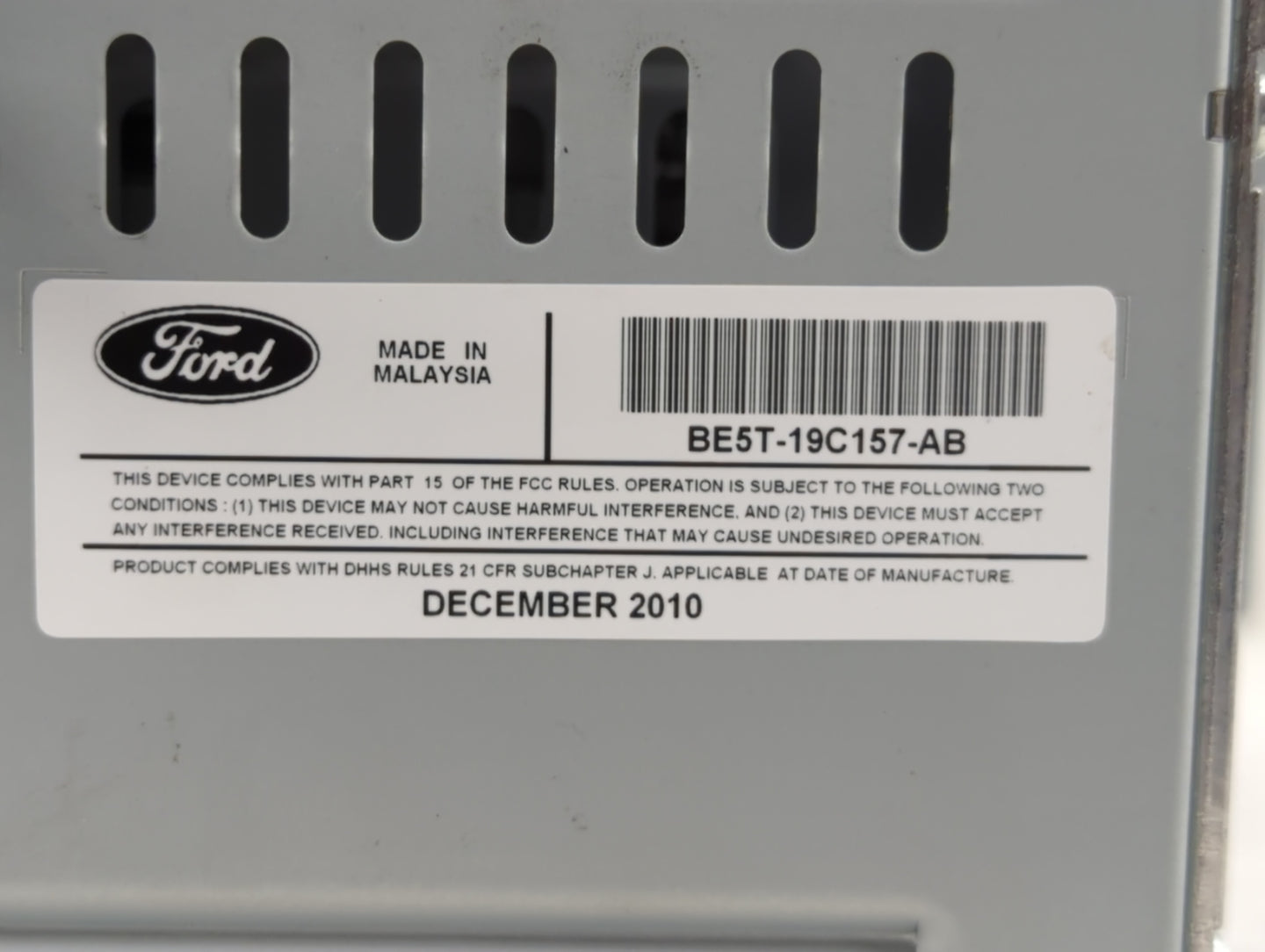 2010-2012 Ford Fusion Radio AM FM Cd Player Receiver Replacement P/N:BE5T-19C157-AB Fits Fits 2010 2011 2012 OEM Used Auto P