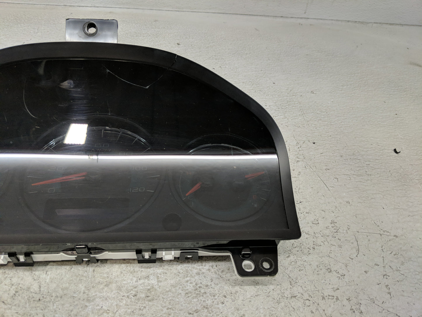 2011-2012 Ford Fusion Instrument Cluster Speedometer Gauges P/N:BE5T-10849-CD Fits Fits 2011 2012 OEM Used Auto Parts - Oemu
