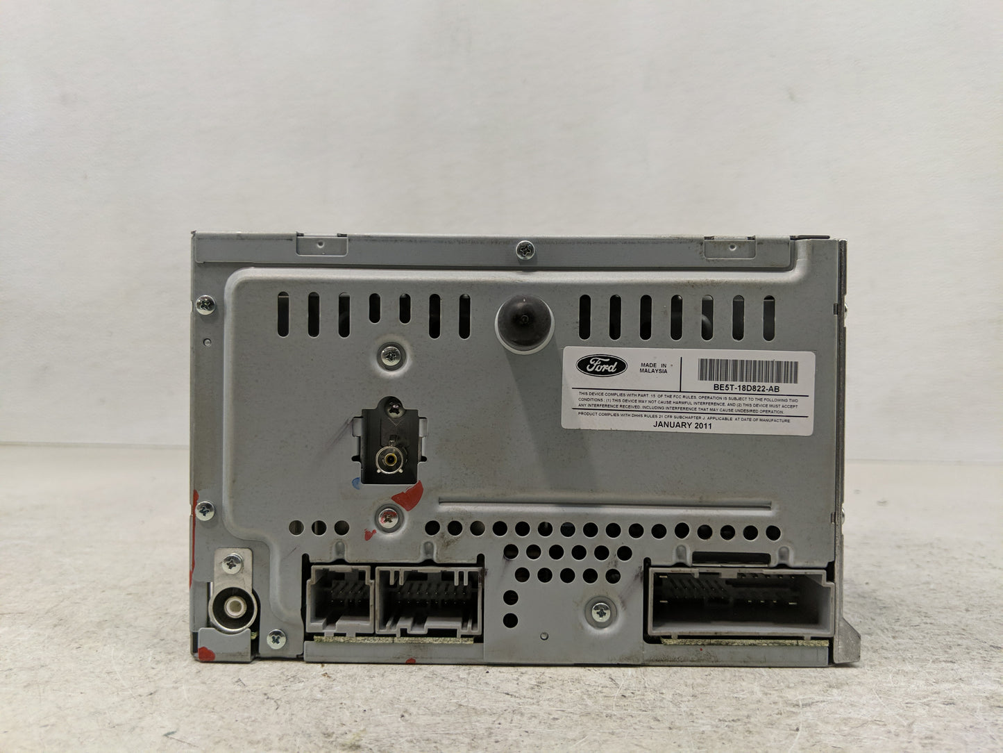 2010-2012 Ford Fusion Radio AM FM Cd Player Receiver Replacement P/N:BE5T-18D822-AB Fits Fits 2010 2011 2012 OEM Used Auto P