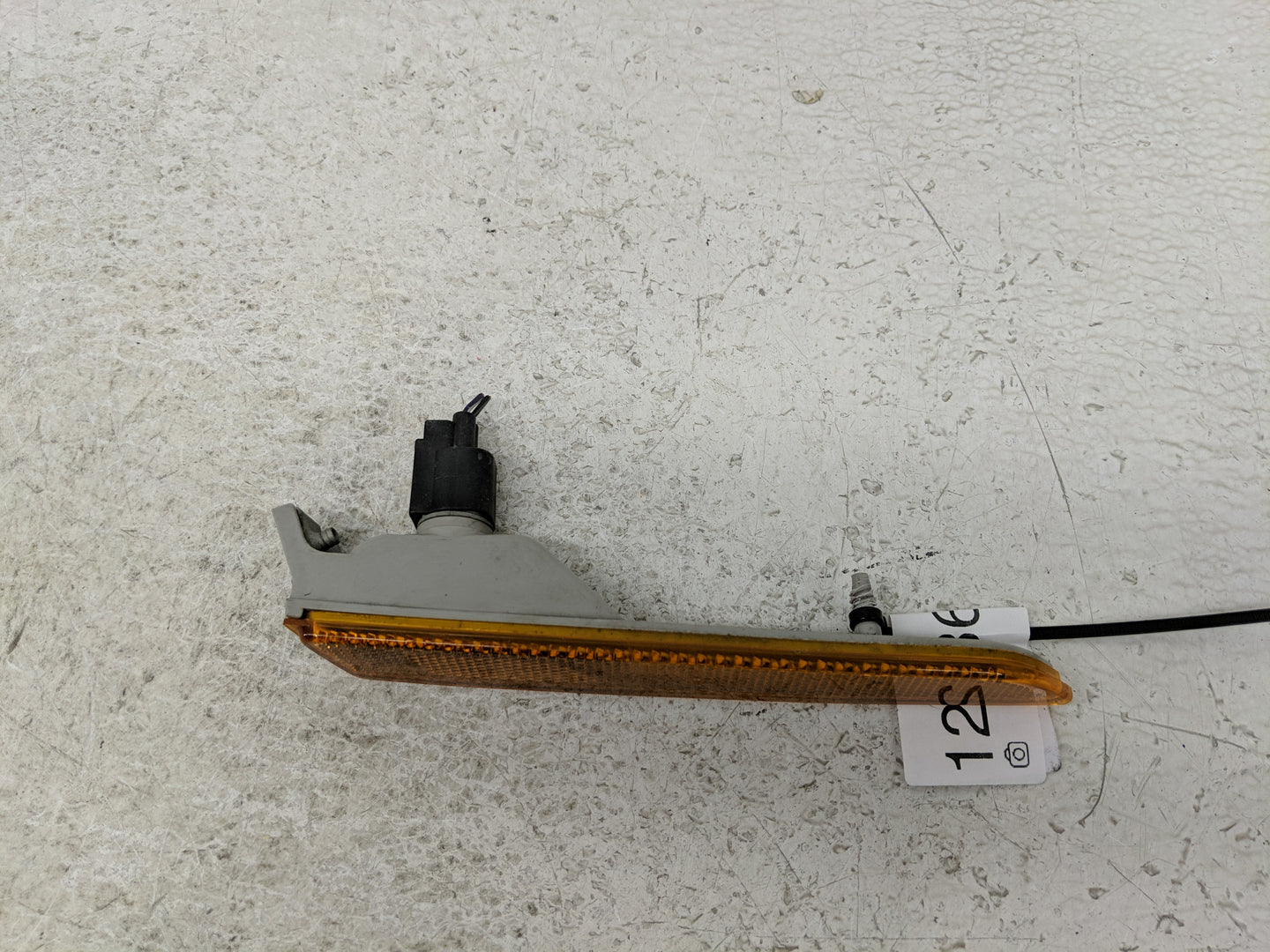 2010-2012 Ford Fusion Passenger Right Oem Front Light Lamp - Oemusedautoparts1.com