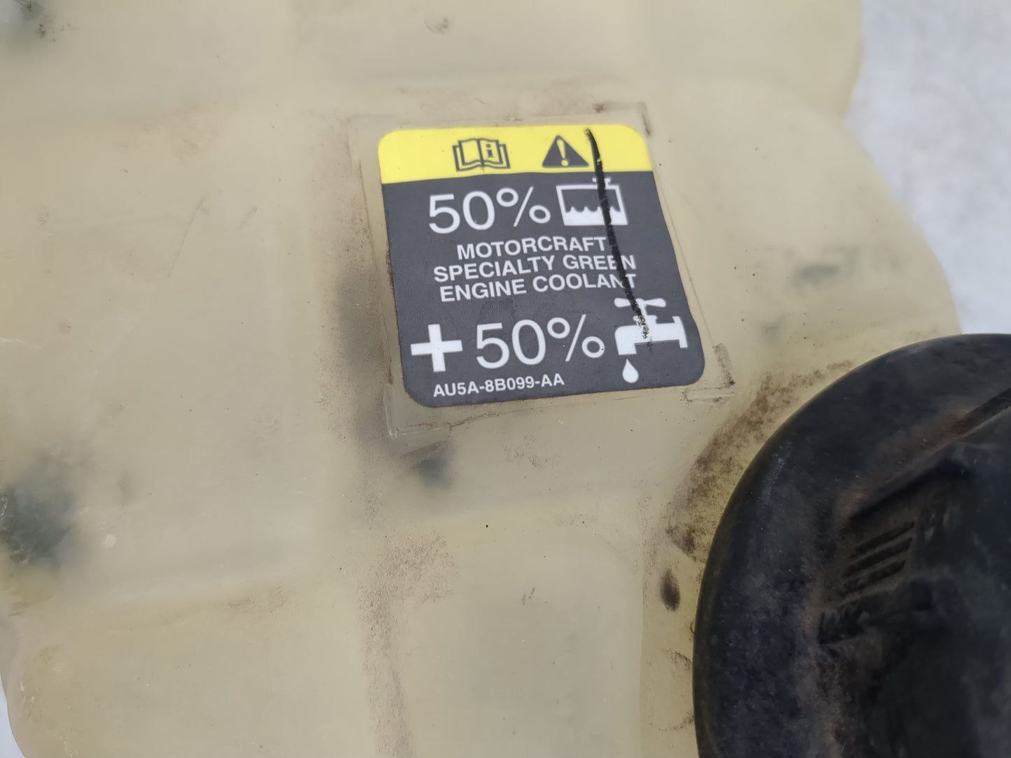 Ford Fusion Windshield Washer Fluid Reservoir Bottle Oem - Oemusedautoparts1.com
