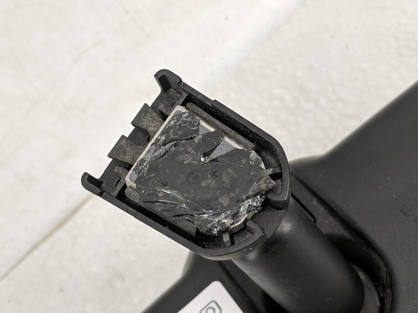 2010-2012 Ford Fusion Interior Rear View Mirror Replacement OEM P/N:8U5A-17E878-DE Fits OEM Used Auto Parts - Oemusedautopar