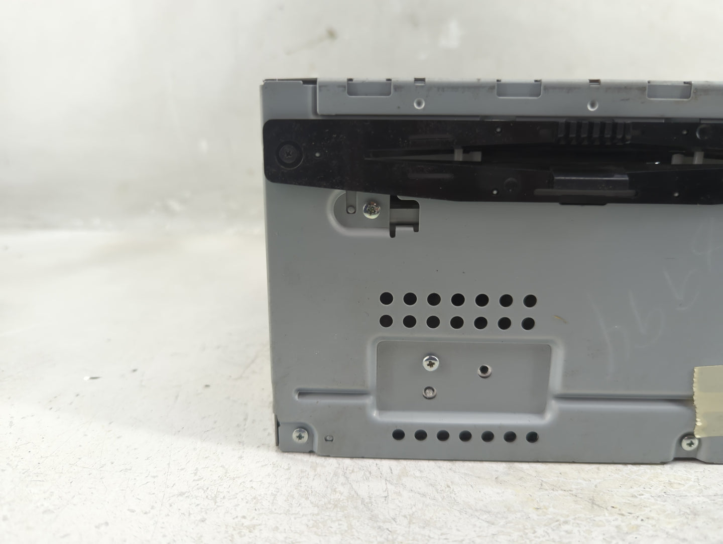 2010-2012 Ford Fusion Radio AM FM Cd Player Receiver Replacement P/N:BE5T-19C157-AA Fits Fits 2010 2011 2012 OEM Used Auto P