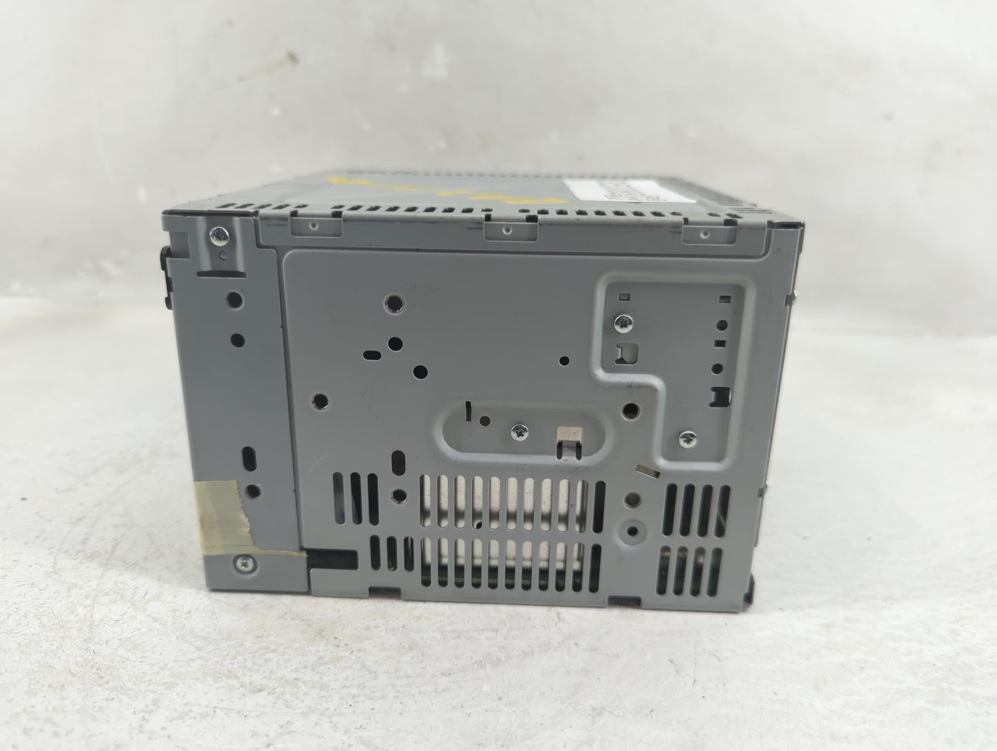 2010-2012 Ford Fusion Radio AM FM Cd Player Receiver Replacement P/N:BE5T-19C157-AA Fits Fits 2010 2011 2012 OEM Used Auto P