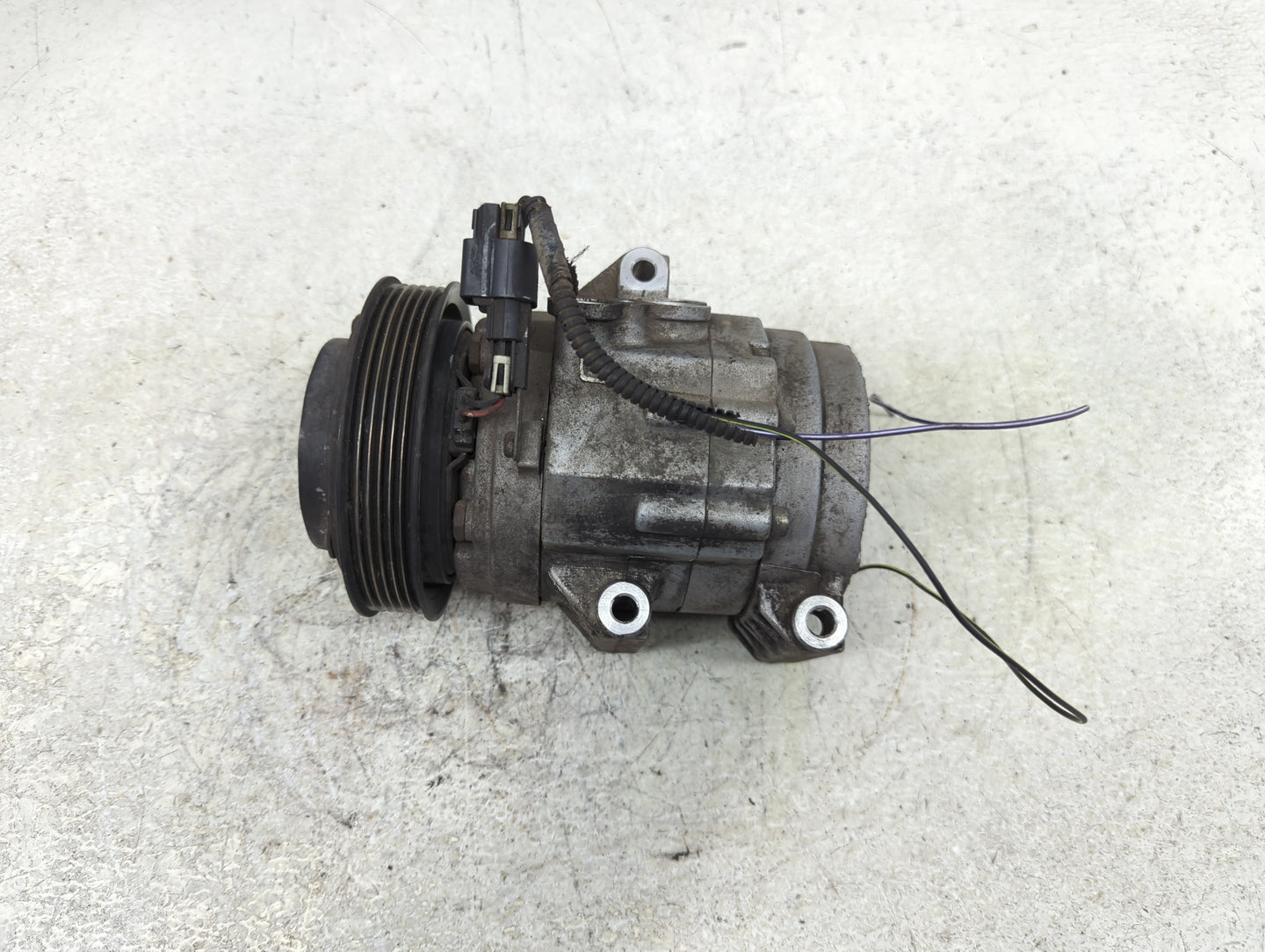 2011 Ford Fusion Air Conditioning A/c Ac Compressor Oem - Oemusedautoparts1.com