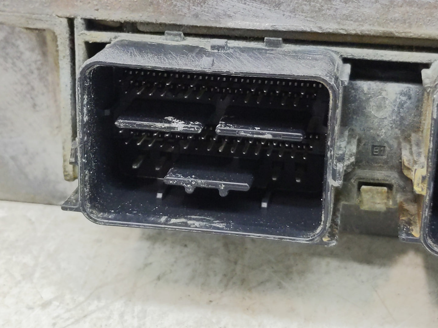 2011 Ford Fusion PCM Engine Control Computer ECU ECM PCU OEM P/N:AE5A-12A650-EPB Fits OEM Used Auto Parts - Oemusedautoparts