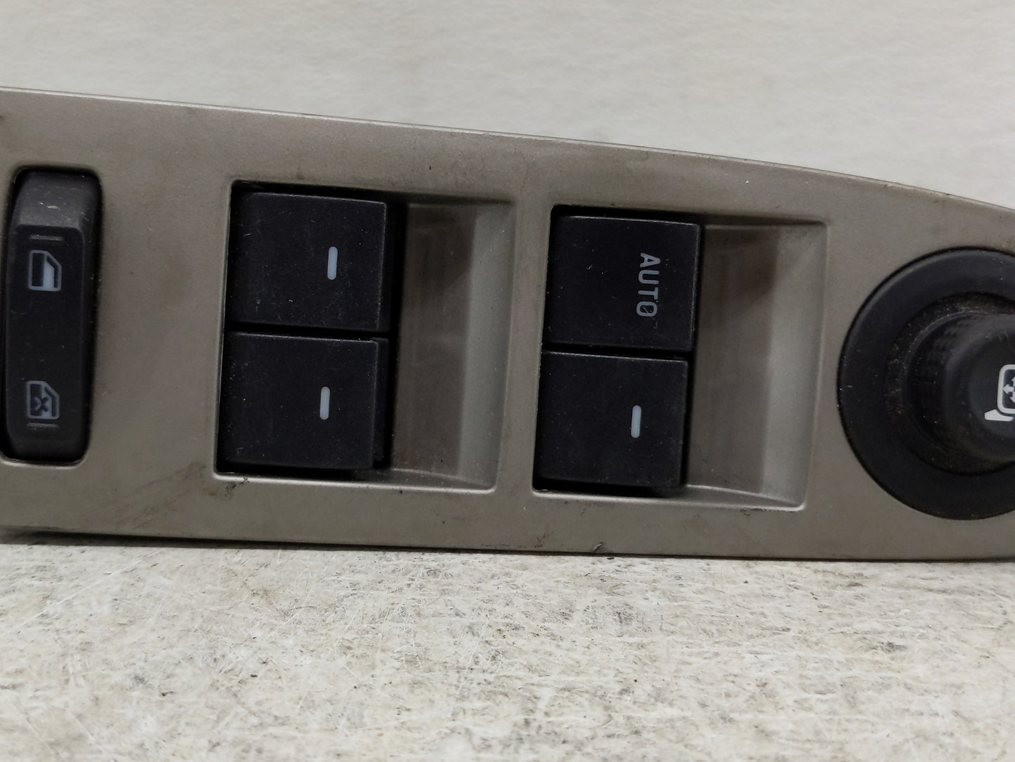 2010-2012 Ford Fusion Master Power Window Switch Replacement Driver Side Left P/N:9E5T-14540-AAW Fits Fits 2010 2011 2012 OE