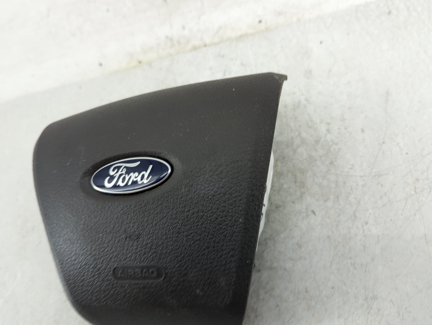 2010-2012 Ford Fusion Air Bag Driver Left Steering Wheel Mounted Fits Fits 2010 2011 2012 OEM Used Auto Parts - Oemusedautop