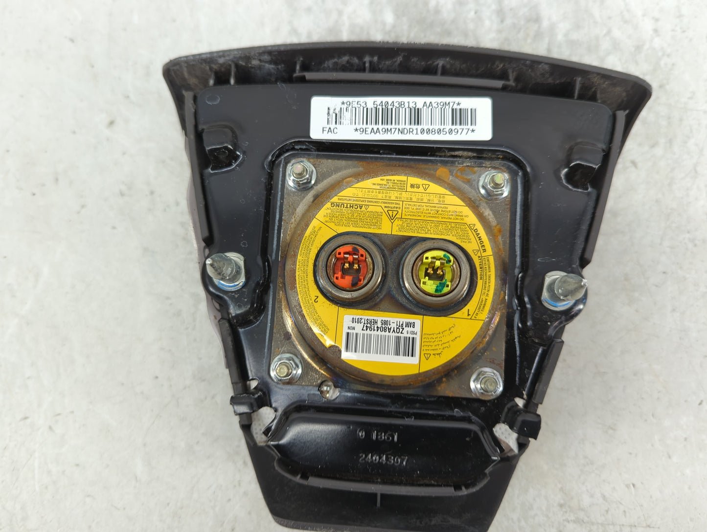 2010-2012 Ford Fusion Air Bag Driver Left Steering Wheel Mounted Fits Fits 2010 2011 2012 OEM Used Auto Parts - Oemusedautop