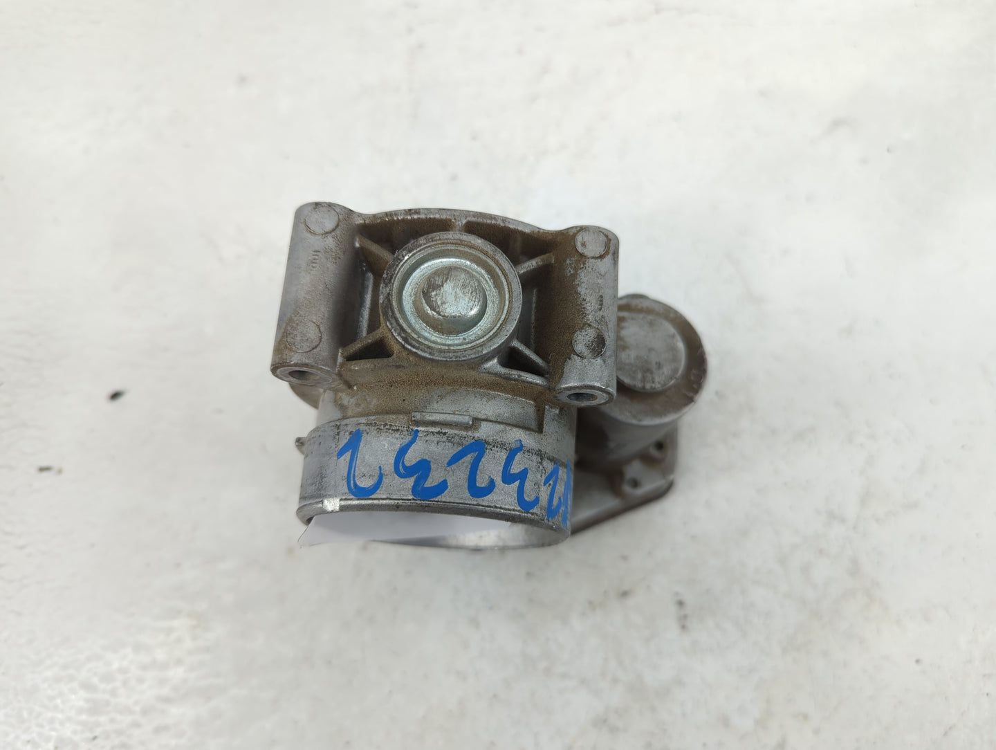 2010-2012 Ford Fusion Throttle Body Fits Fits 2009 2010 2011 2012 OEM Used Auto Parts - Oemusedautoparts1.com