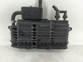 compare product 2011 Ford Fusion Fuel Vapor Charcoal Canister 1410410