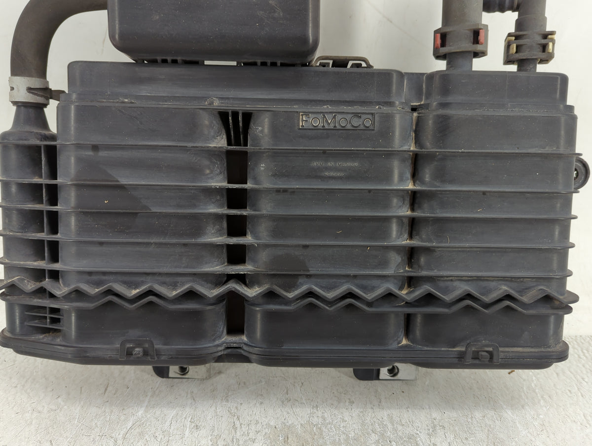 2011 Ford Fusion Fuel Vapor Charcoal Canister 1410410 - Oemusedautoparts1.com