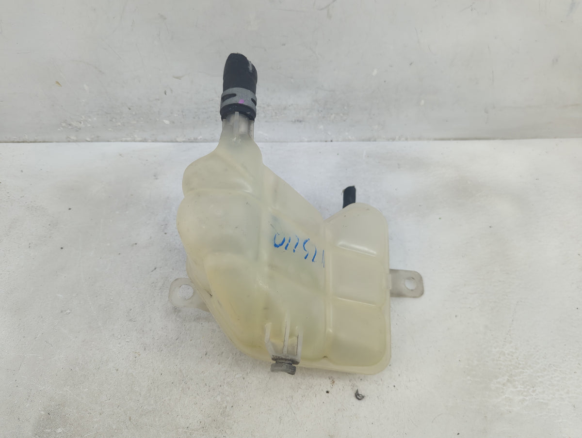 2010-2012 Ford Fusion Radiator Coolant Overflow Expansion Tank Bottle 1410490 - Oemusedautoparts1.com