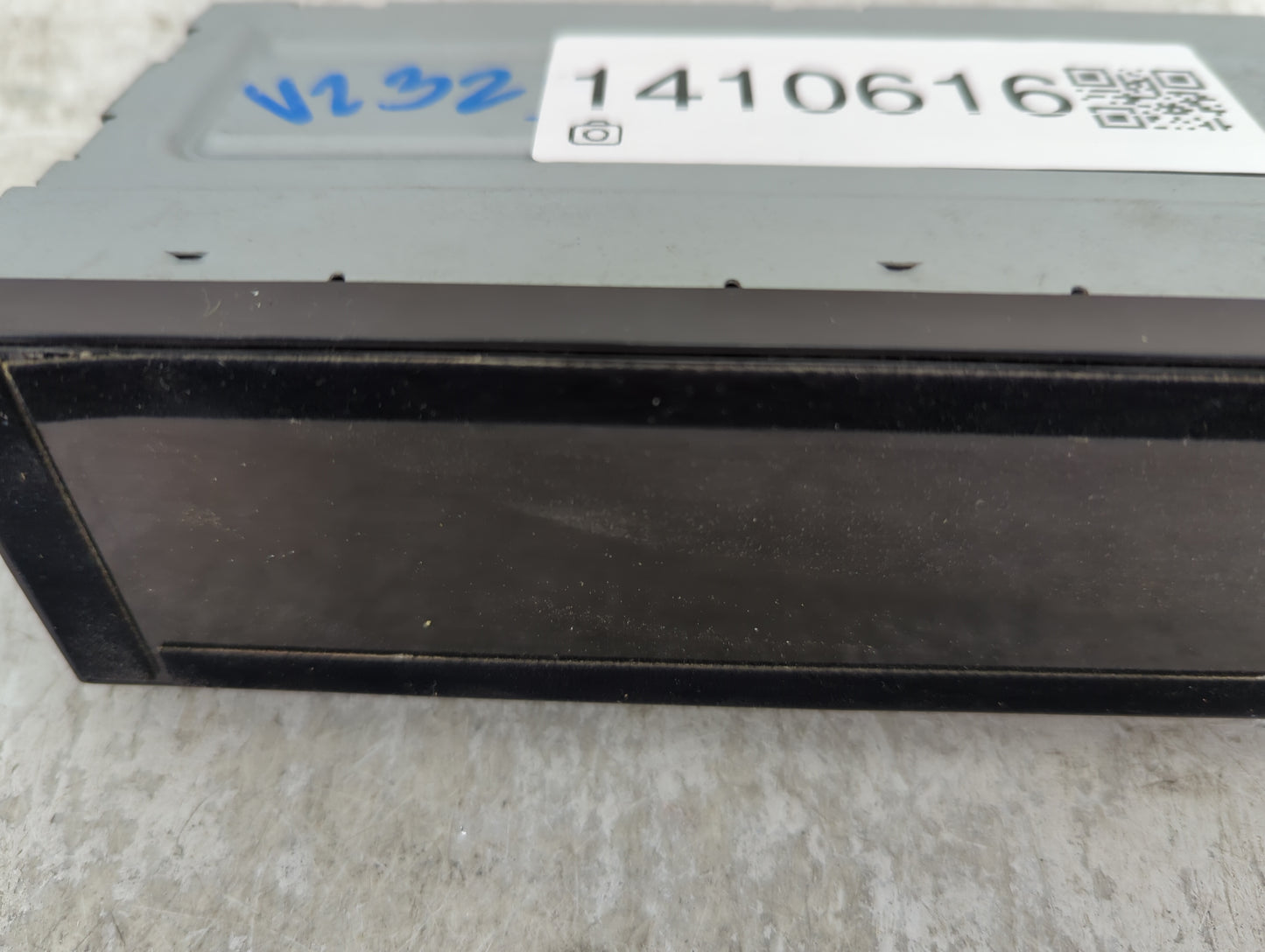 2010-2012 Ford Fusion Information Display Screen - Oemusedautoparts1.com
