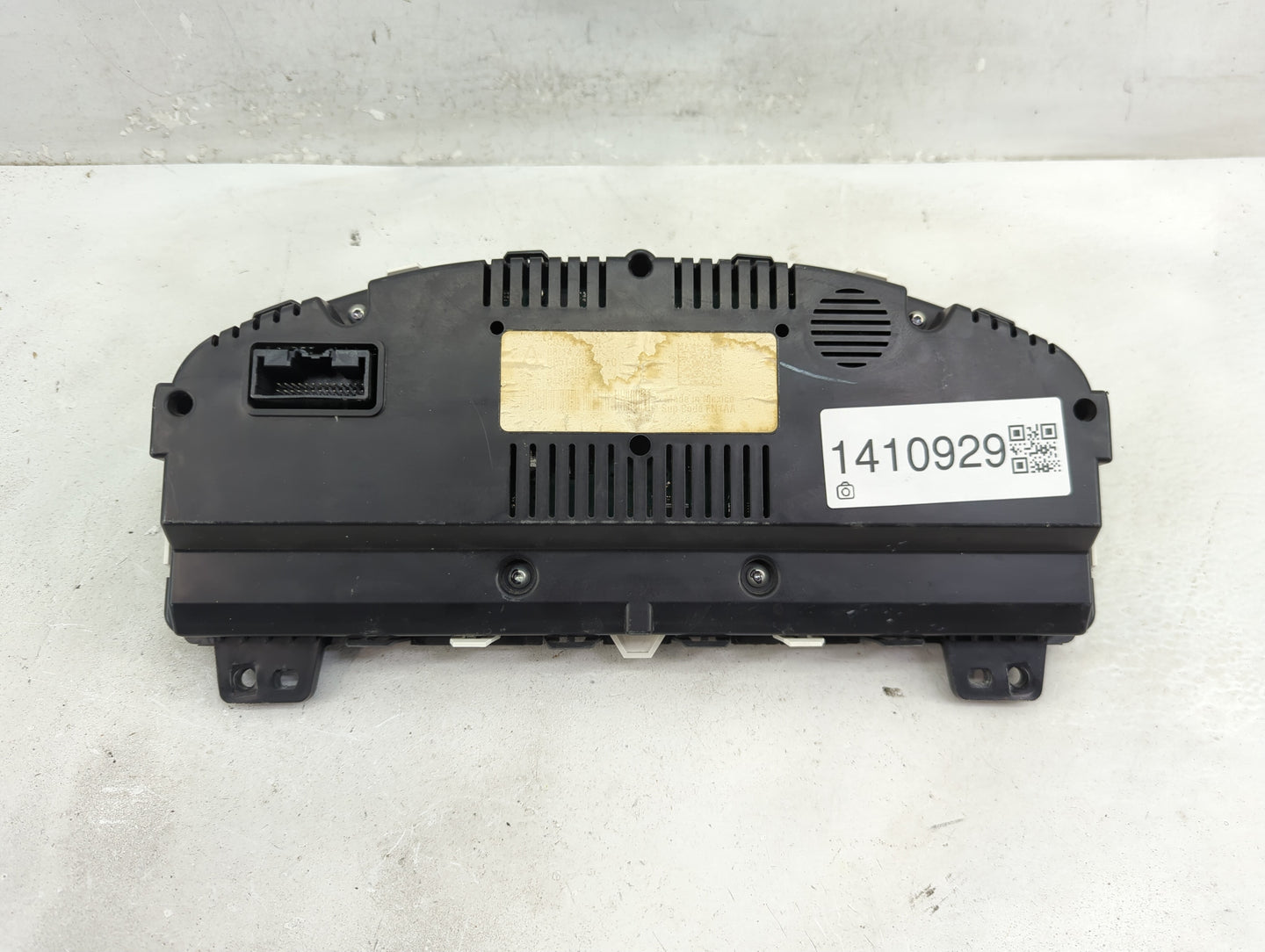 2011-2012 Ford Fusion Instrument Cluster Speedometer Gauges P/N:BE5T-10849-AB Fits Fits 2011 2012 OEM Used Auto Parts - Oemu
